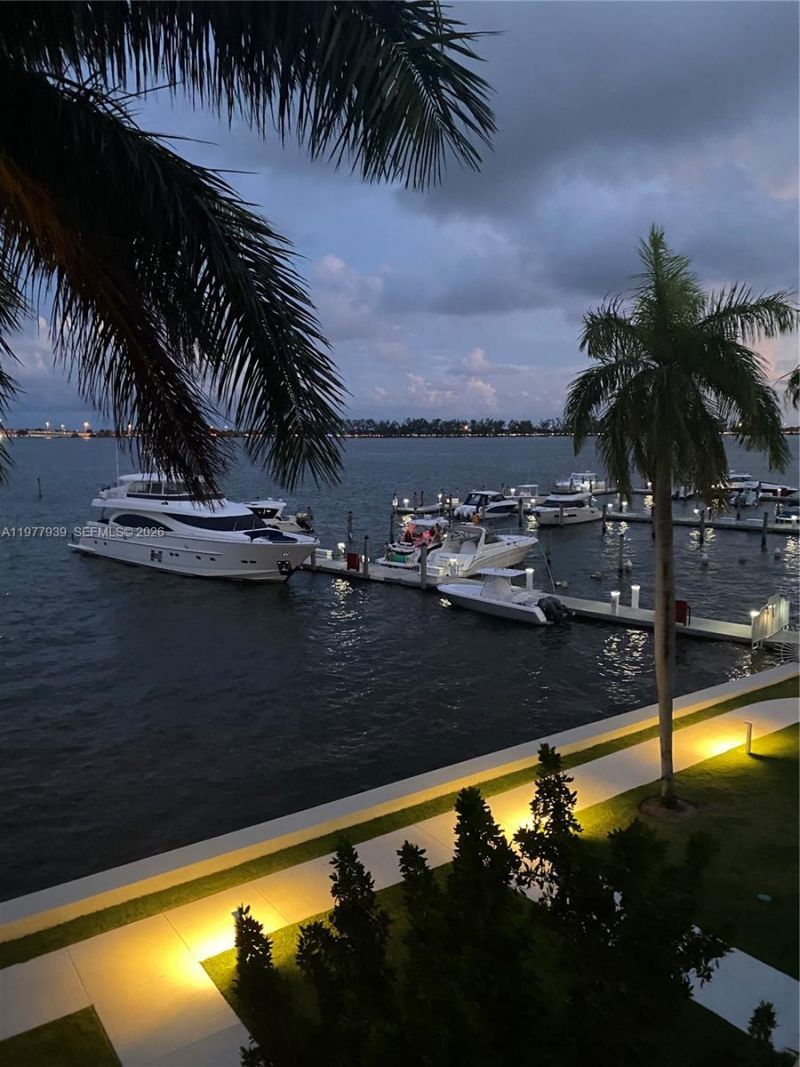 1541 Brickell Ave , Unit B403, Miami, FL 33129 Photo