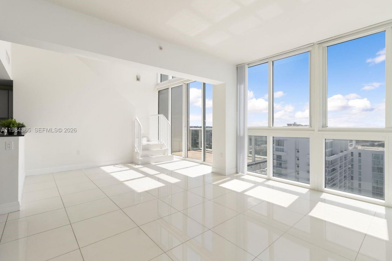 1861 NW North River Dr , Unit 3, Miami, FL 33125 Photo