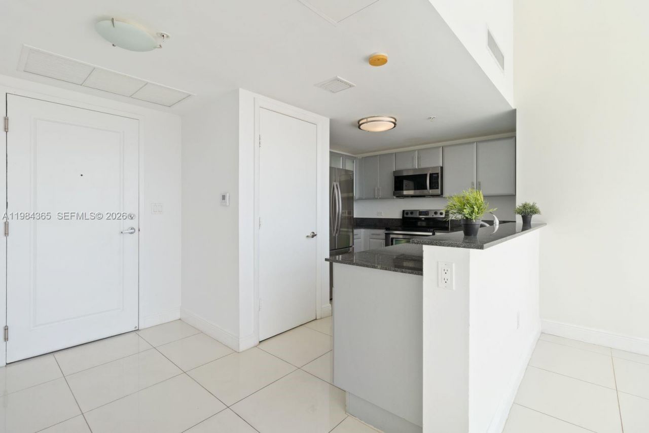 1861 NW North River Dr , Unit 3, Miami, FL 33125 Photo