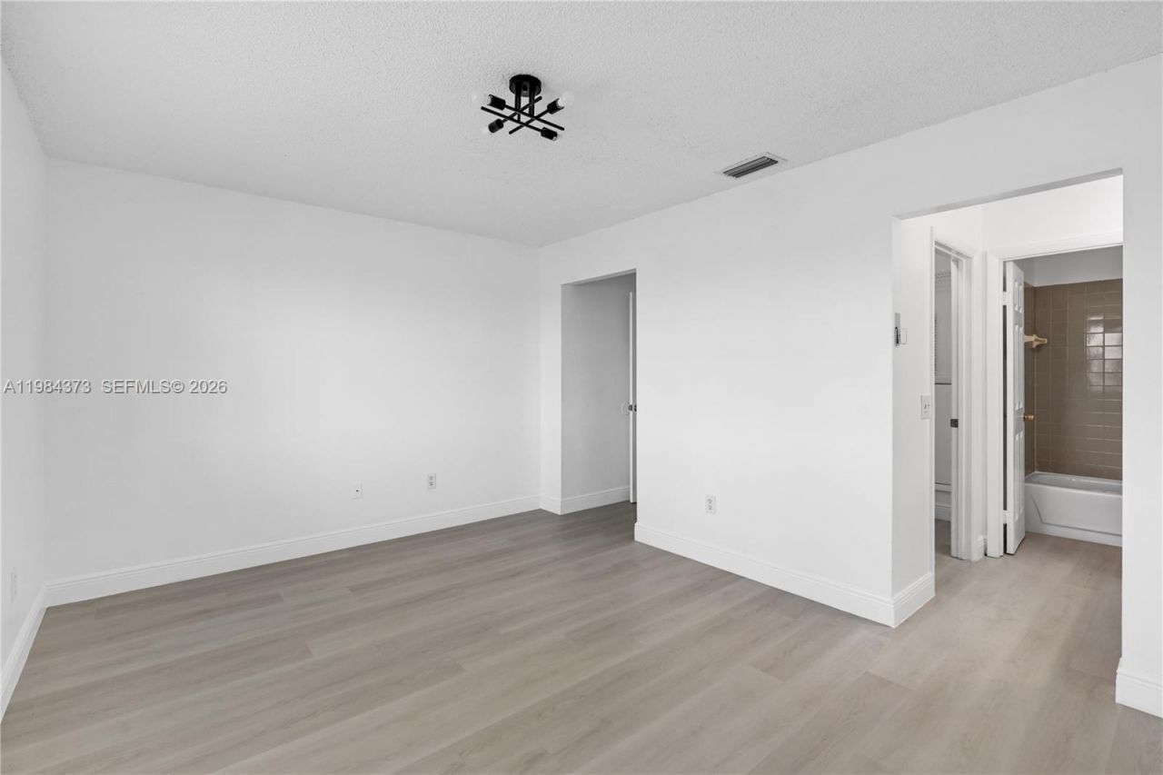 1403 S Liberty Ave, Unit 1403A, Homestead, FL 33034 Photo