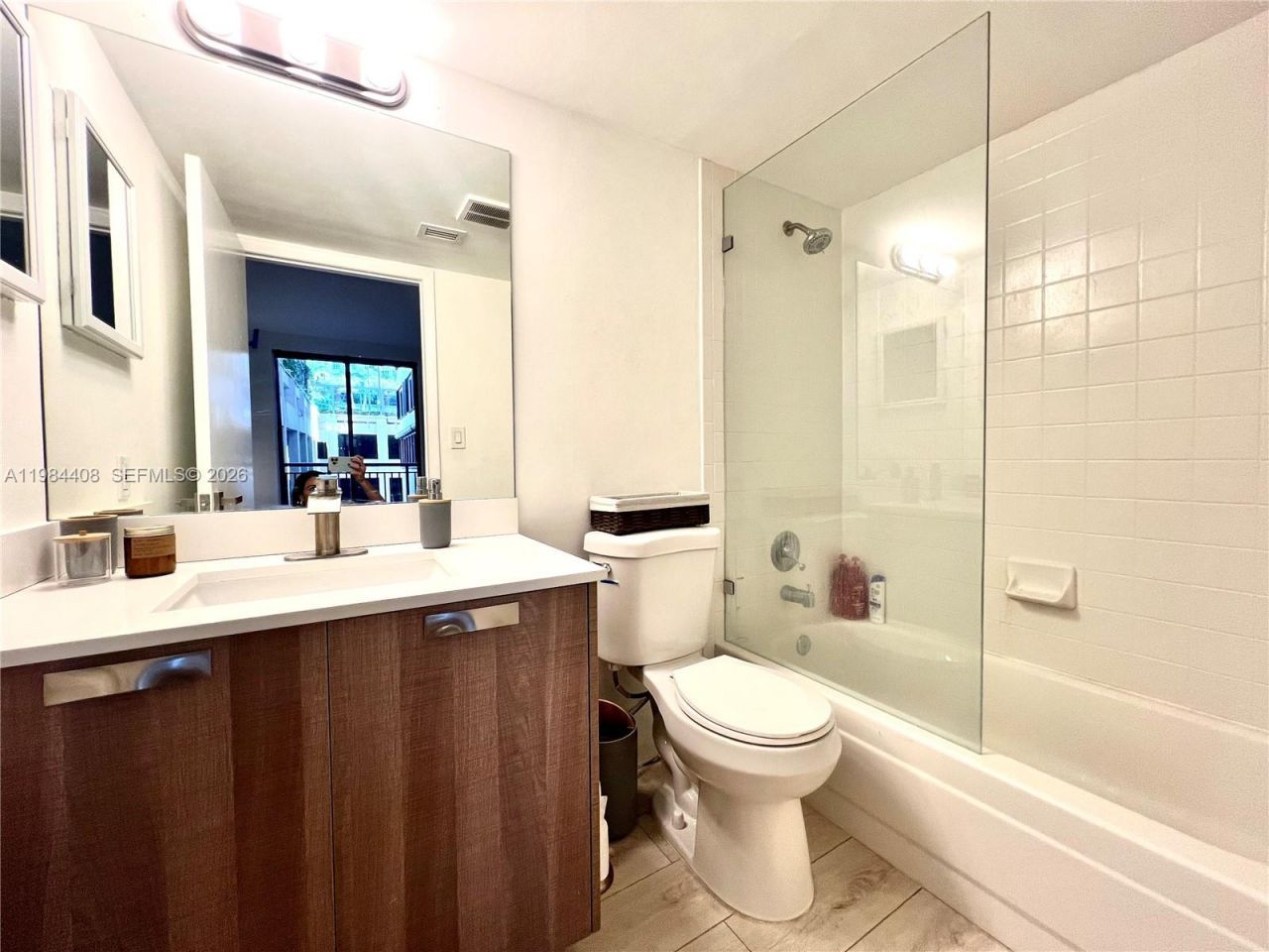 540 Brickell Key Dr , Unit 202, Miami, FL 33131 Photo