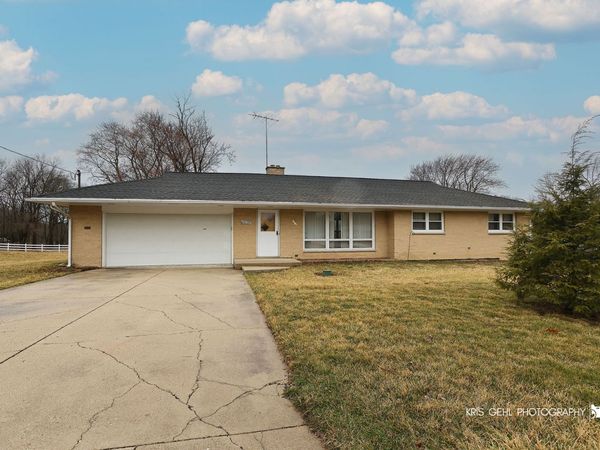 40798 N Forest View Road , Wadsworth, IL 60083