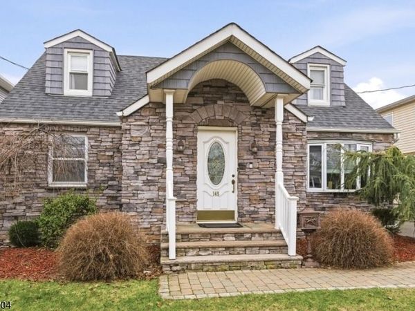 145 Canterbury Ave, North Arlington, NJ 07031