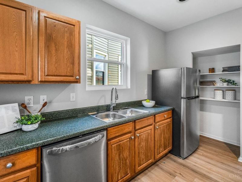 3556 Woodburn Avenue, Cincinnati, OH 45207 Photo 11