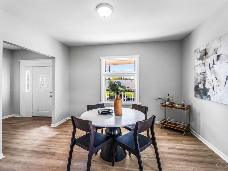 3556 Woodburn Avenue, Cincinnati, OH 45207 Photo 4