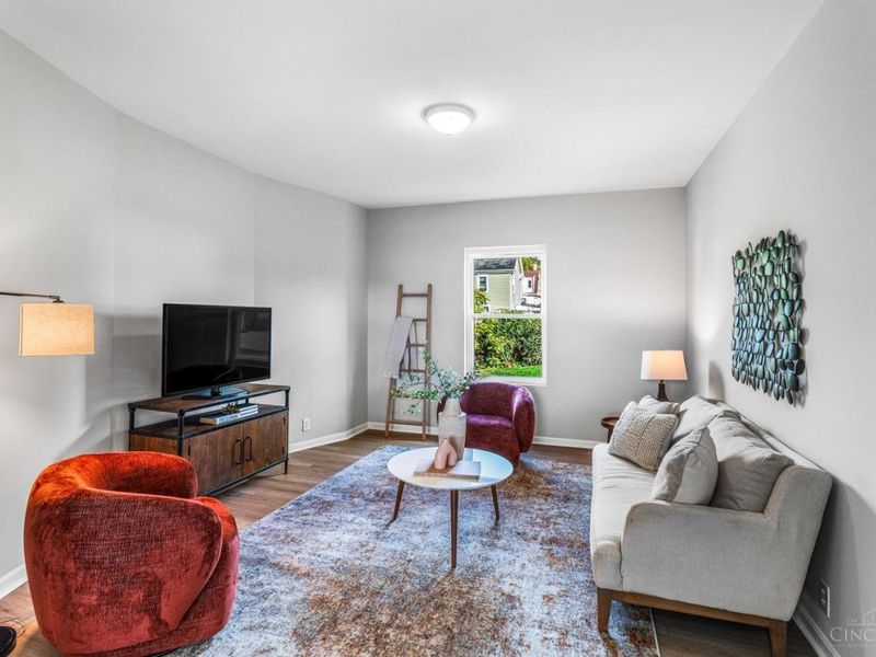 3556 Woodburn Avenue, Cincinnati, OH 45207 Photo 7