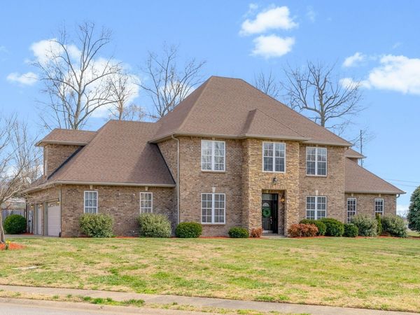145 Lyme Drive, Clarksville, TN 37043