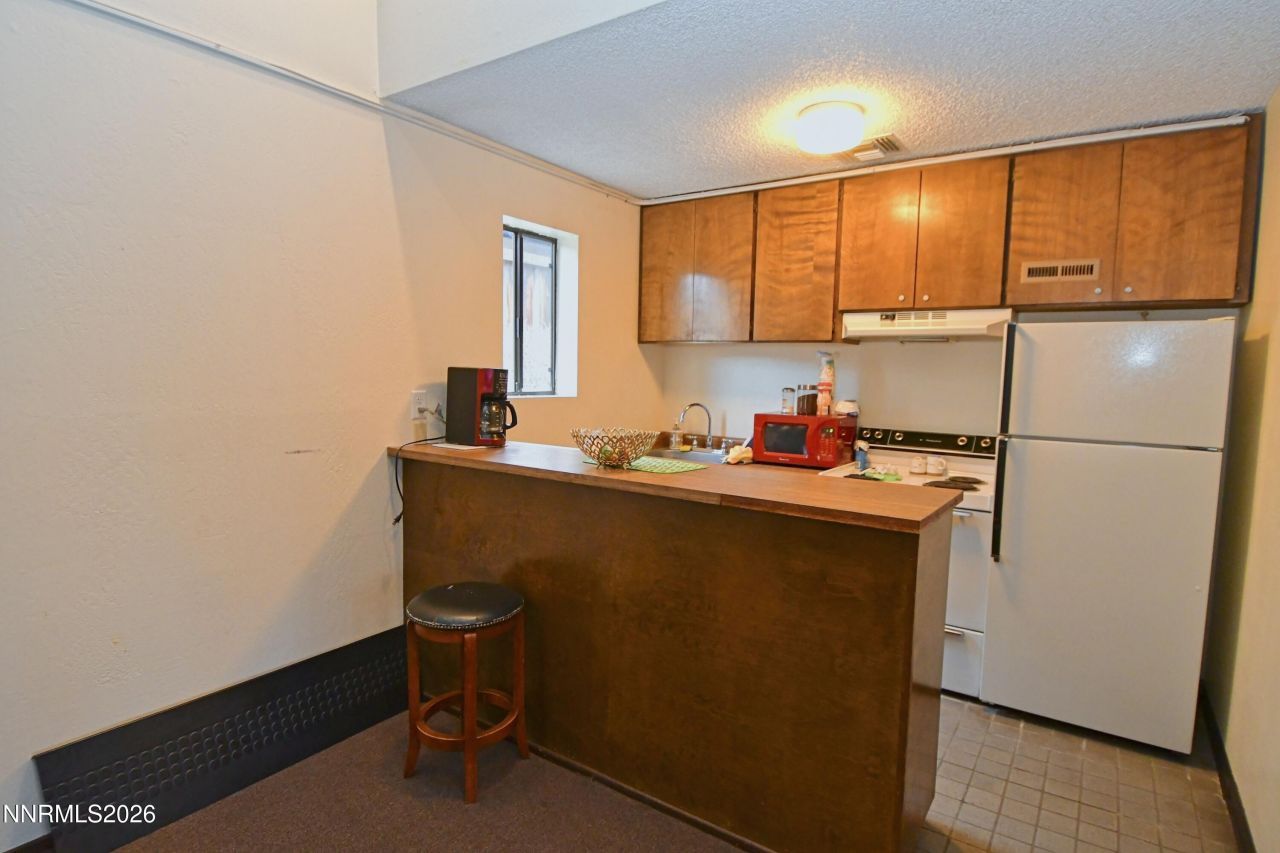 2955 Lakeside Drive, Unit 301, Reno, NV 89509 Photo