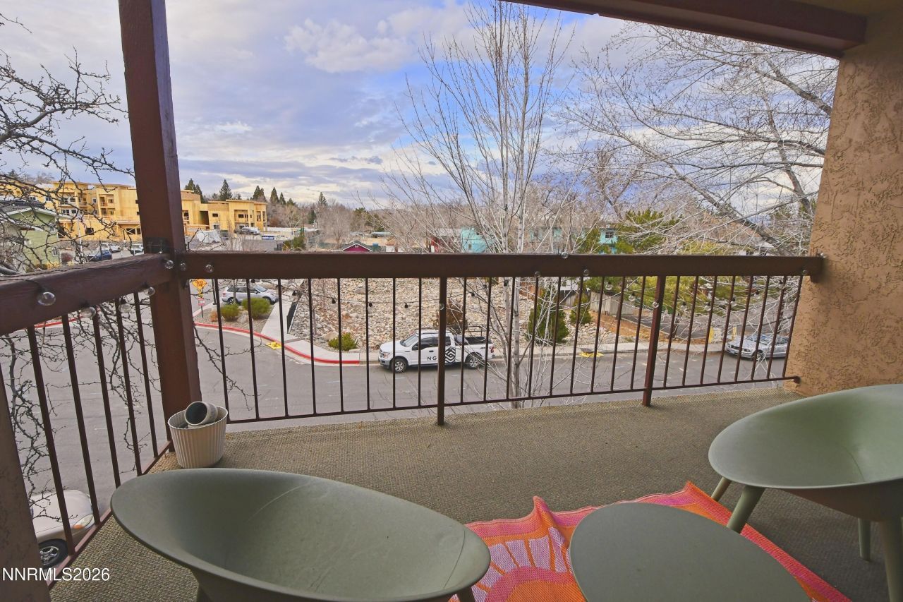 2955 Lakeside Drive, Unit 301, Reno, NV 89509 Photo