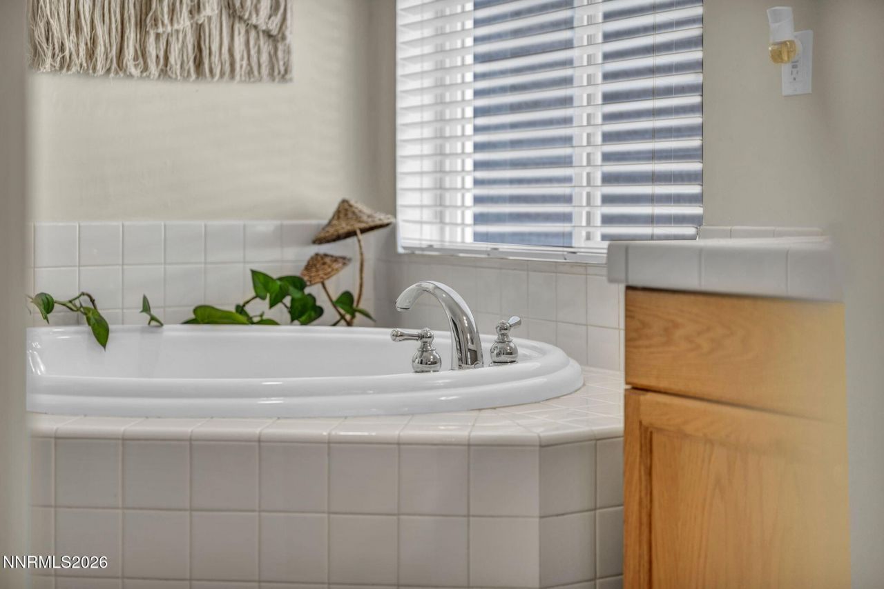 5590 Bridger Peak Drive, Sparks, NV 89436 Photo