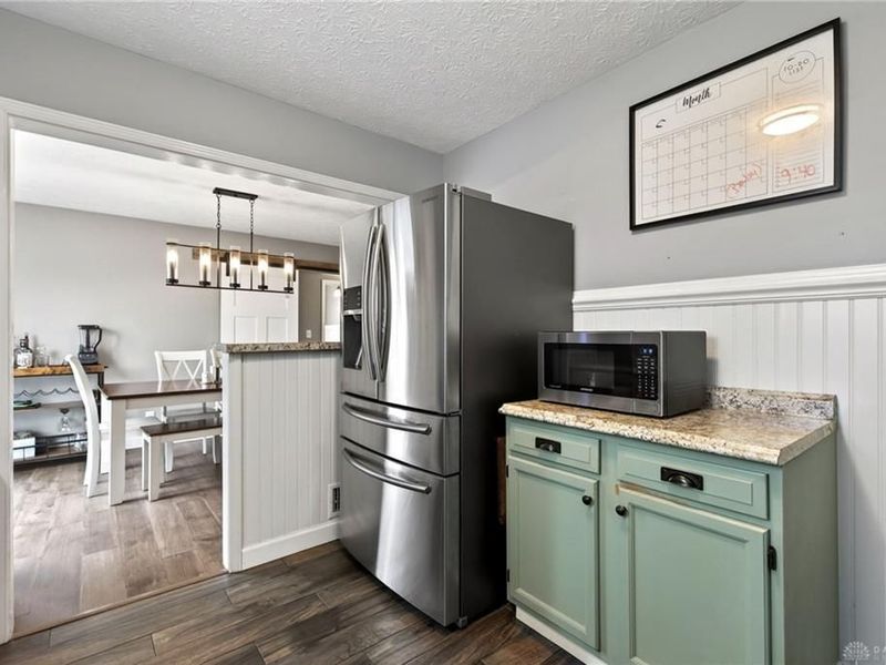 3716 Wenzler Drive, Kettering, OH 45429 Photo 11