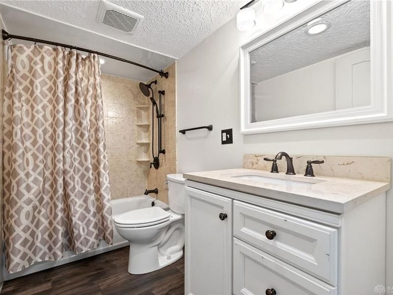 3716 Wenzler Drive, Kettering, OH 45429 Photo 24