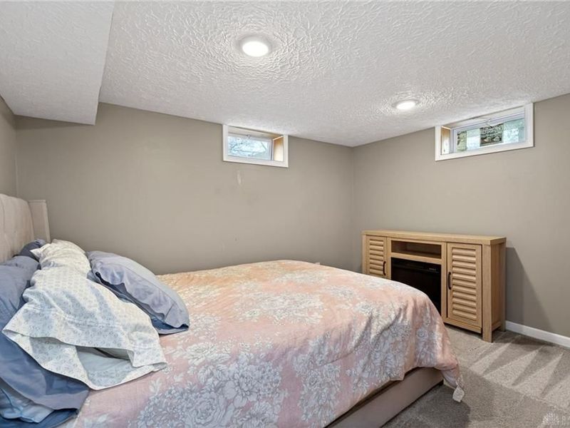 3716 Wenzler Drive, Kettering, OH 45429 Photo 25