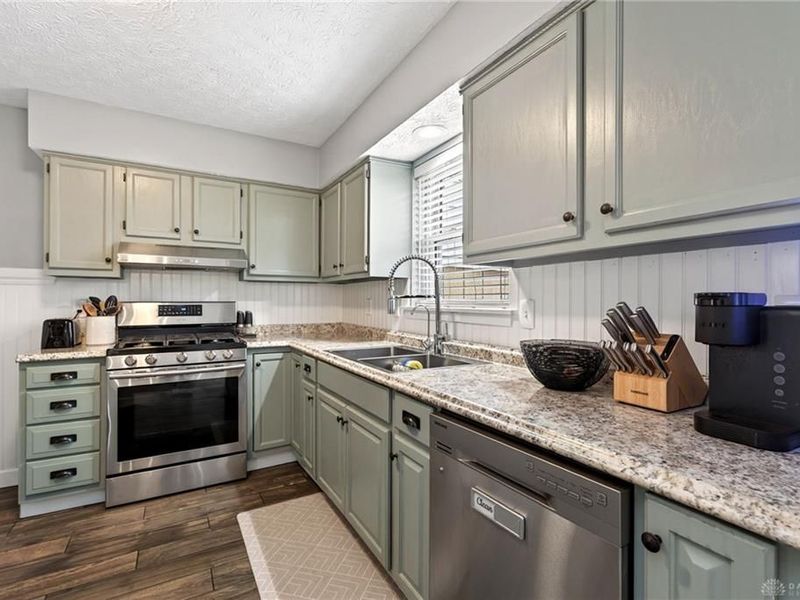 3716 Wenzler Drive, Kettering, OH 45429 Photo 8