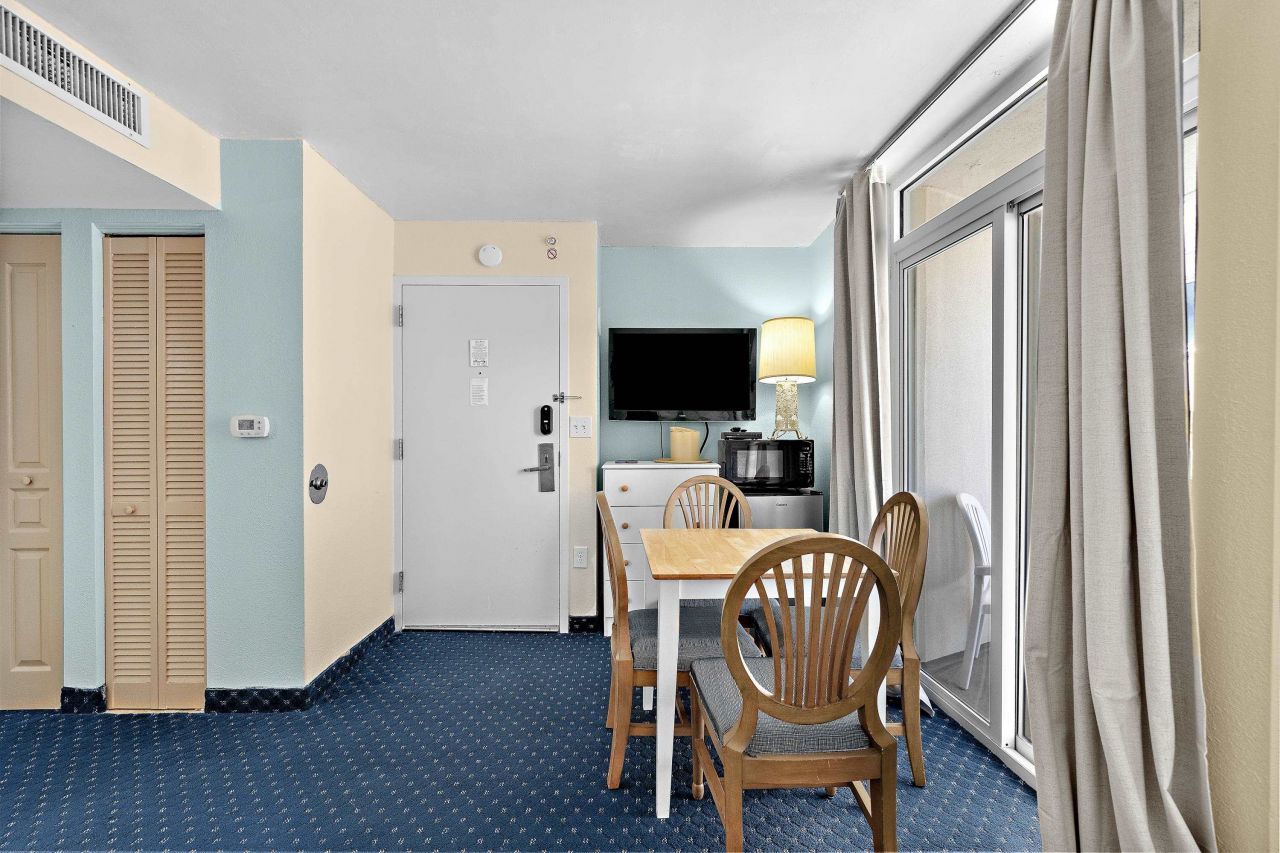 2701 S Ocean Blvd. Photo 15