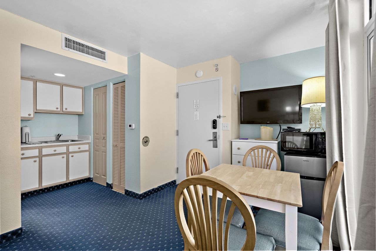 2701 S Ocean Blvd. Photo 16