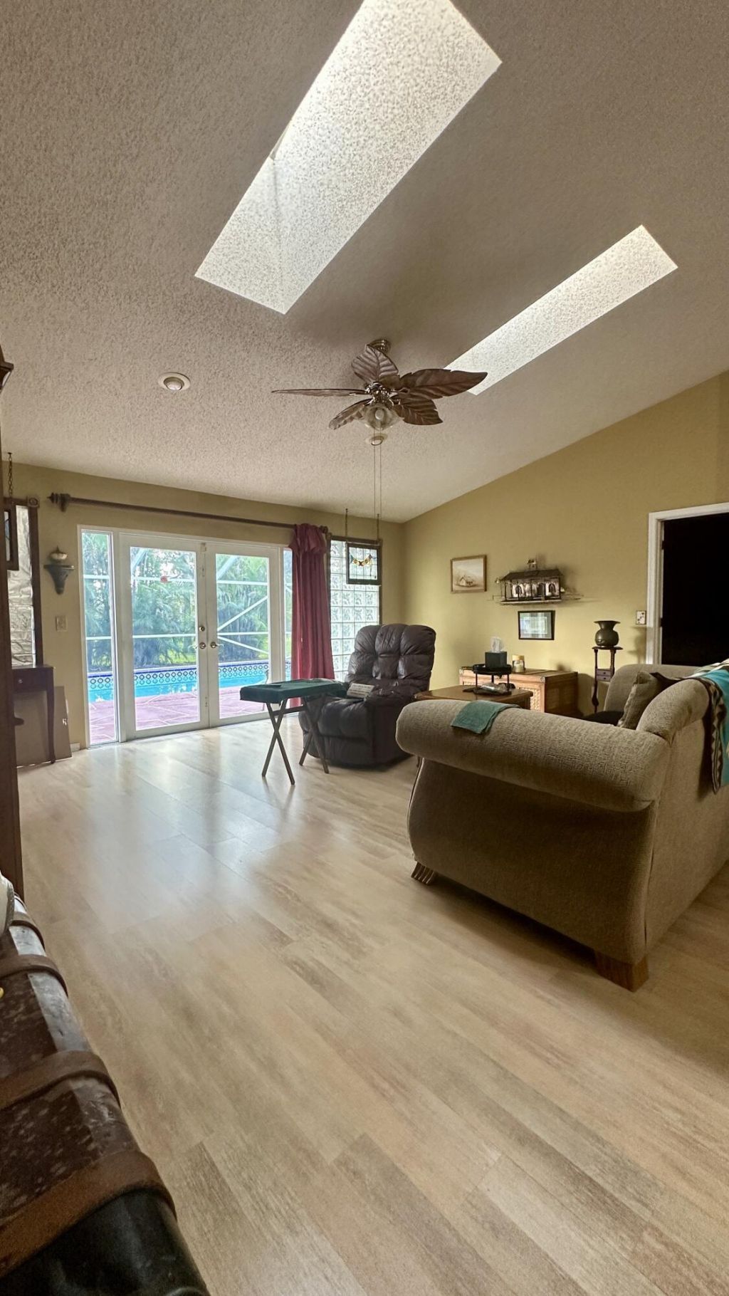 112 Princess Court, Royal Palm Beach, FL 33411 Photo