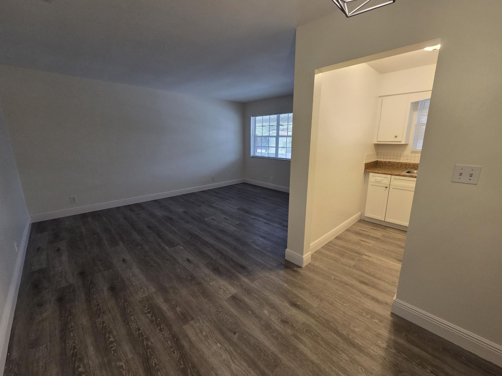 1810 NE 56th Street, Unit 5, Fort Lauderdale, FL 33308 Photo