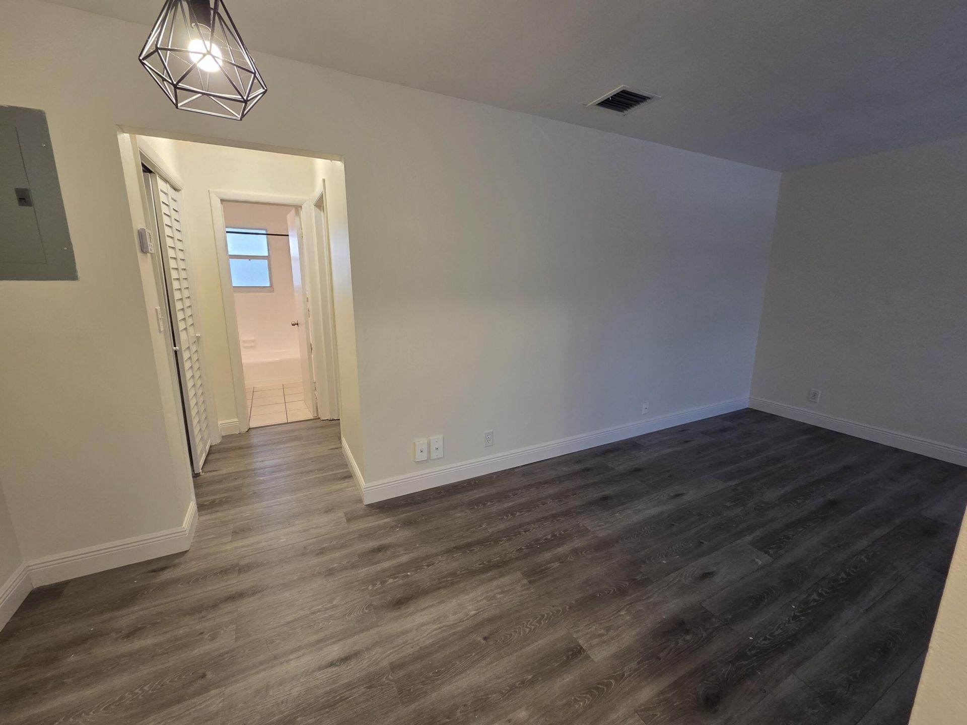 1810 NE 56th Street, Unit 5, Fort Lauderdale, FL 33308 Photo