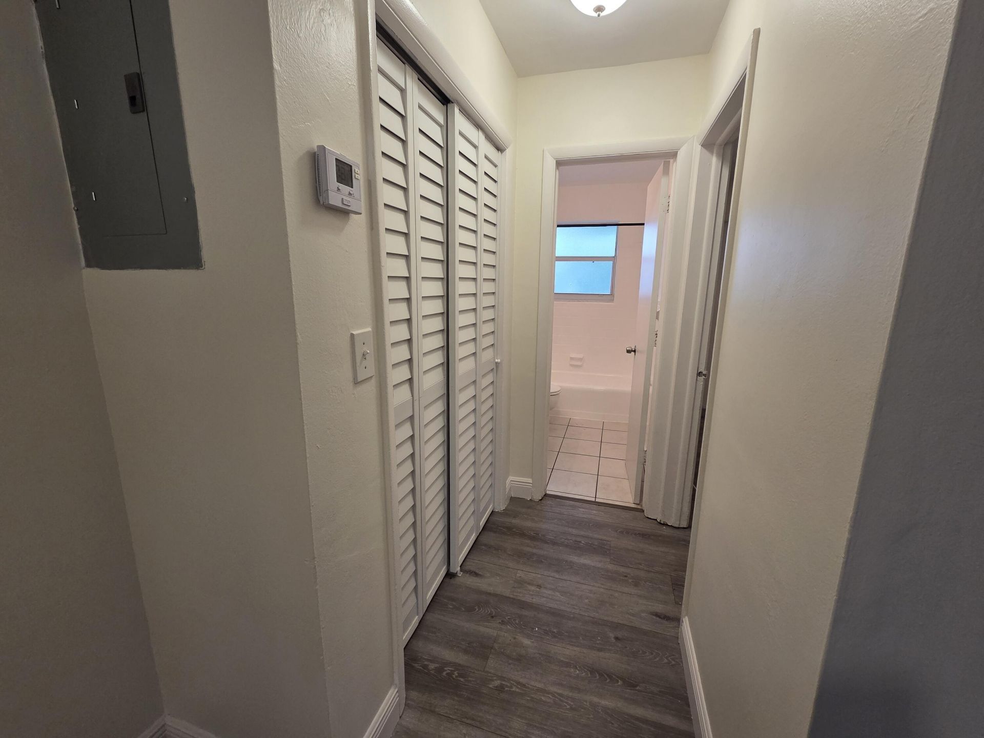 1810 NE 56th Street, Unit 5, Fort Lauderdale, FL 33308 Photo