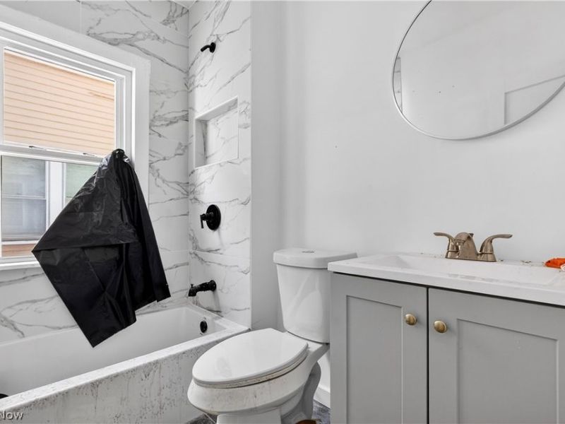 456 E 149th Street, Cleveland, OH 44110 Photo 10