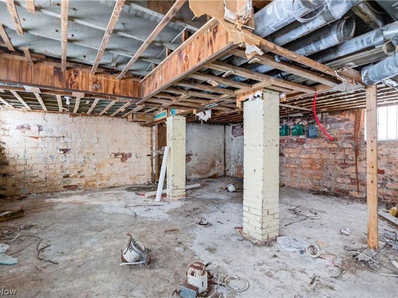 456 E 149th Street, Cleveland, OH 44110 Photo 28