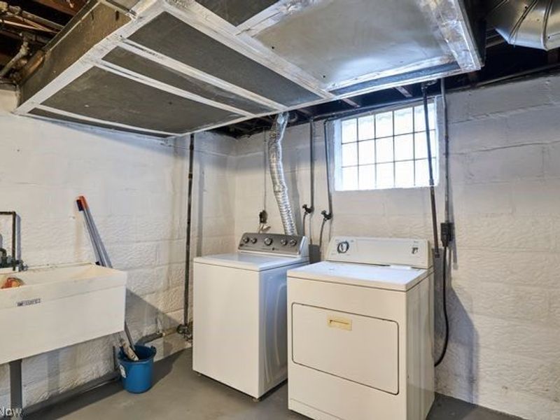 1153 Lily Street, Akron, OH 44301 Photo 22