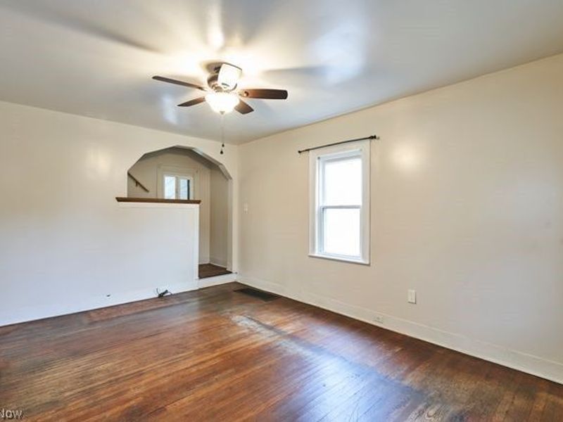 1153 Lily Street, Akron, OH 44301 Photo 6