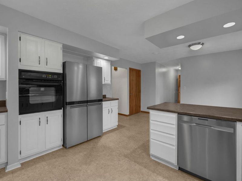 1871 Blue Jay Road , Heath, OH 43056 Photo 11