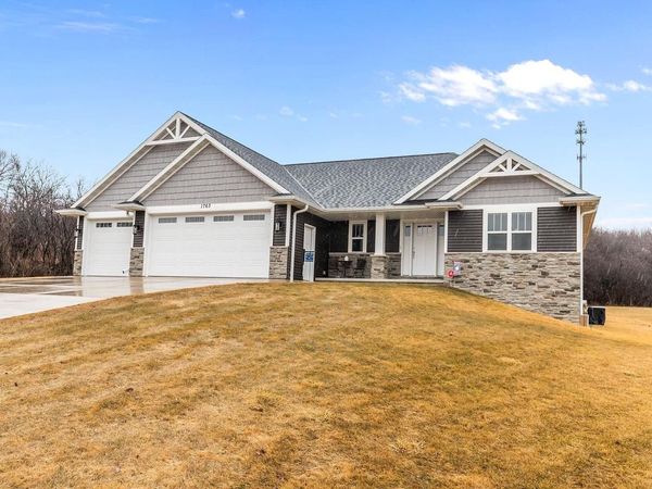 1763 SWISS ALPS COURT, Greenleaf, WI 54126