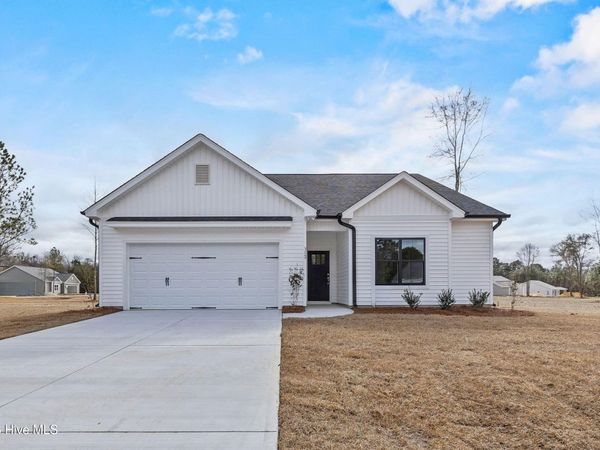 109 Eddie Drive, Burgaw, NC 28425