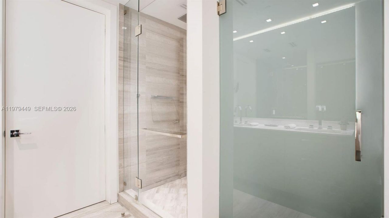 350 Ocean Dr , Unit 1006N, Key Biscayne, FL 33149 Photo