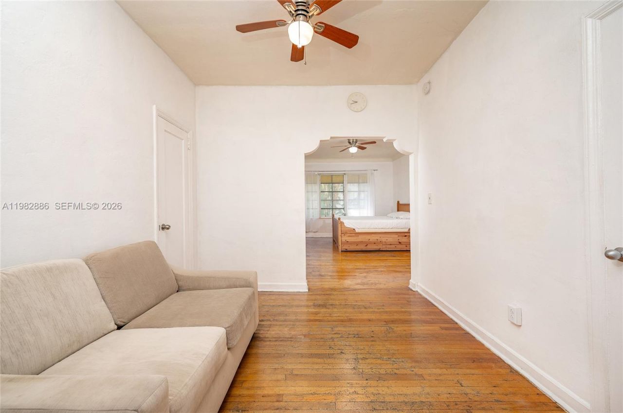 830 Euclid Ave, Unit 8, Miami Beach, FL 33139 Photo