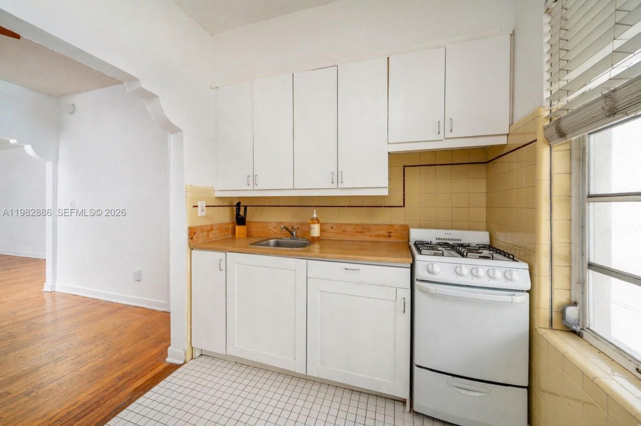 830 Euclid Ave, Unit 8, Miami Beach, FL 33139 Photo