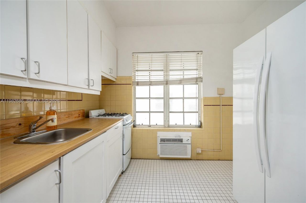 830 Euclid Ave, Unit 8, Miami Beach, FL 33139 Photo