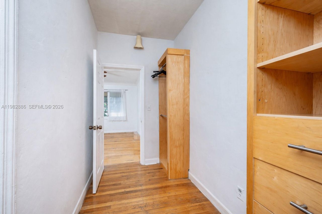 830 Euclid Ave, Unit 8, Miami Beach, FL 33139 Photo
