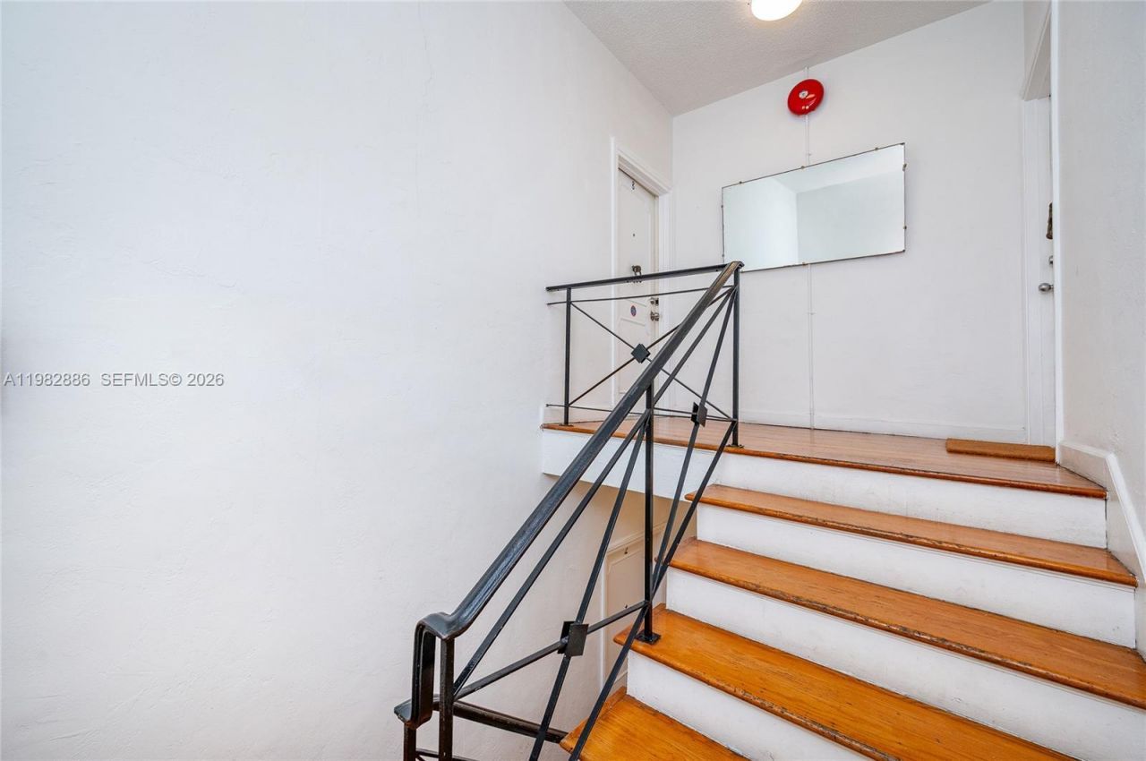 830 Euclid Ave, Unit 8, Miami Beach, FL 33139 Photo