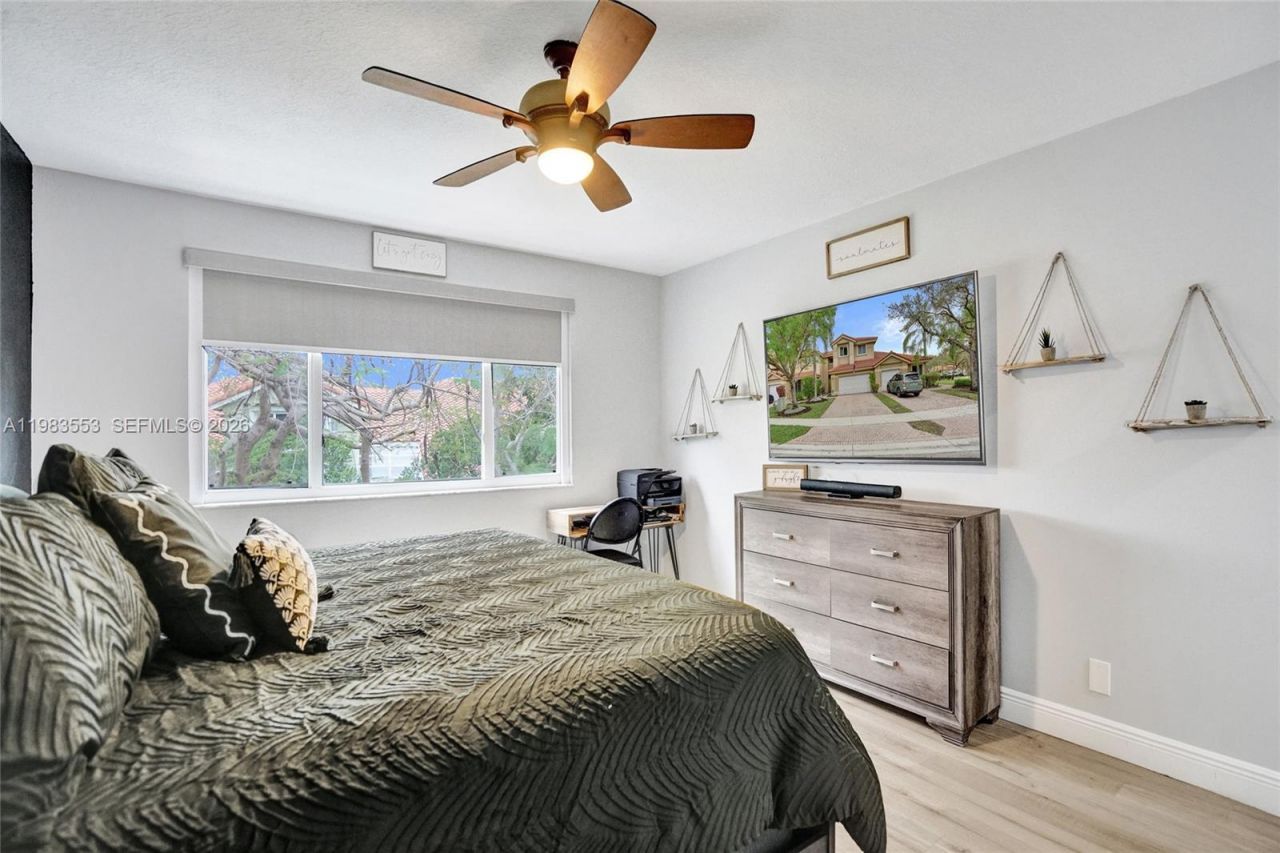 12513 NW 56th Dr, Coral Springs, FL 33076 Photo