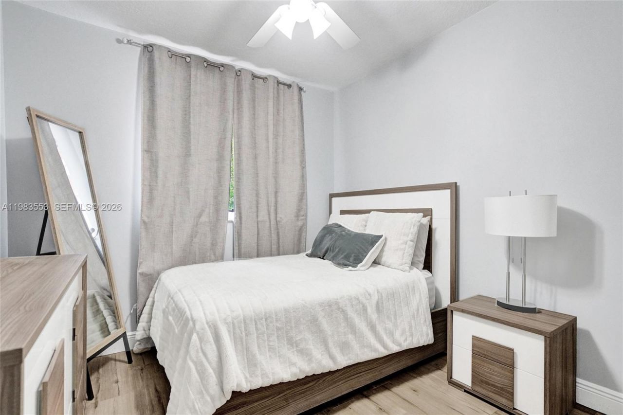 12513 NW 56th Dr, Coral Springs, FL 33076 Photo