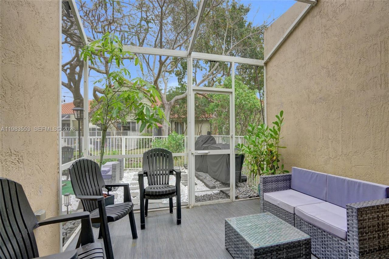 12513 NW 56th Dr, Coral Springs, FL 33076 Photo