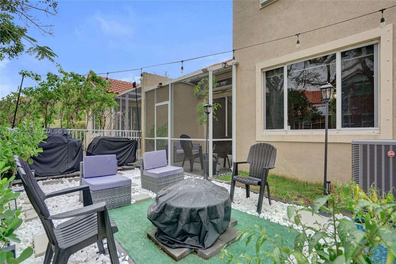 12513 NW 56th Dr, Coral Springs, FL 33076 Photo