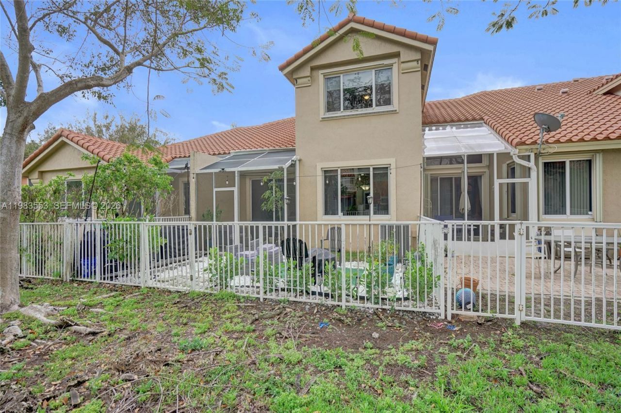 12513 NW 56th Dr, Coral Springs, FL 33076 Photo