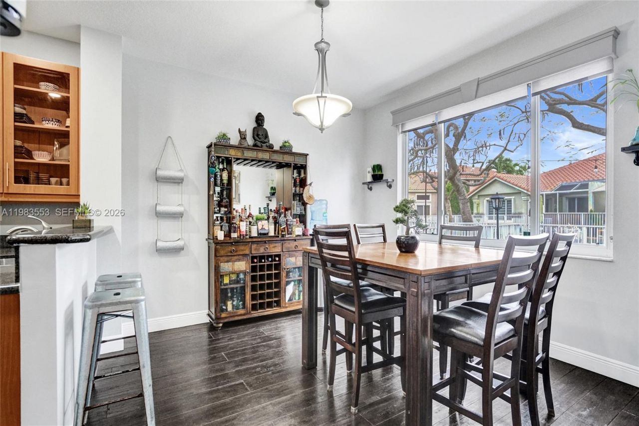 12513 NW 56th Dr, Coral Springs, FL 33076 Photo