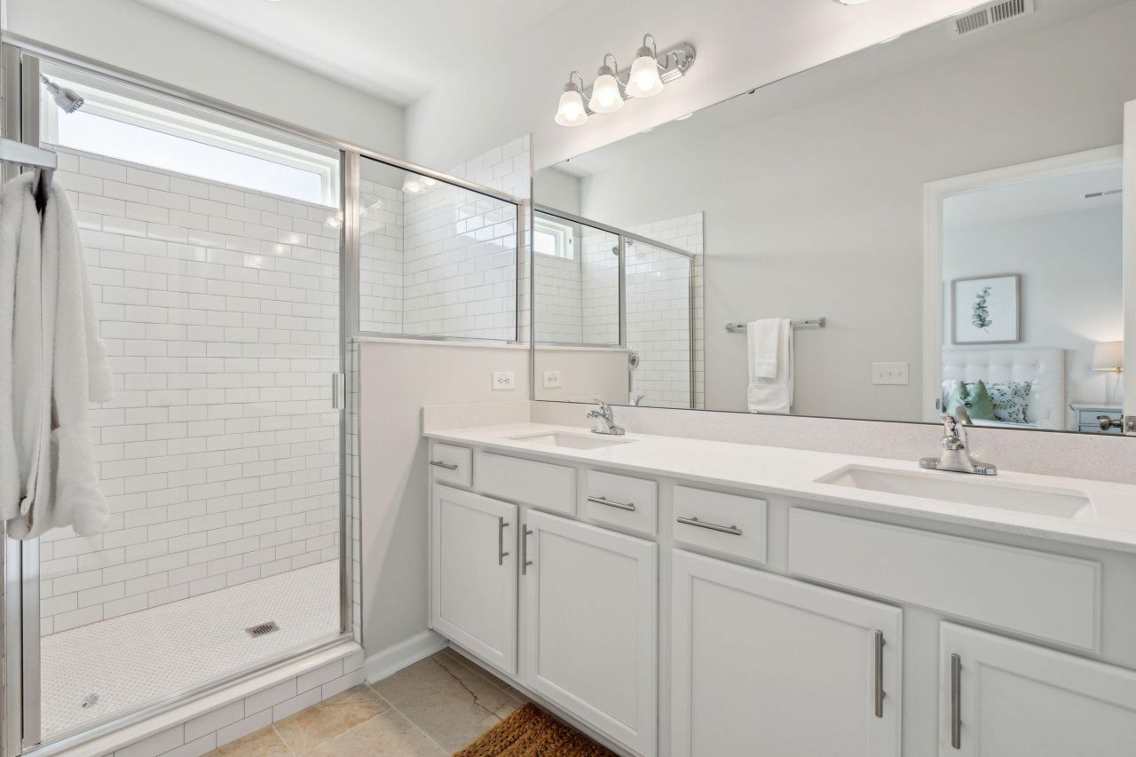 416 Swaying Pine Lane Photo 25