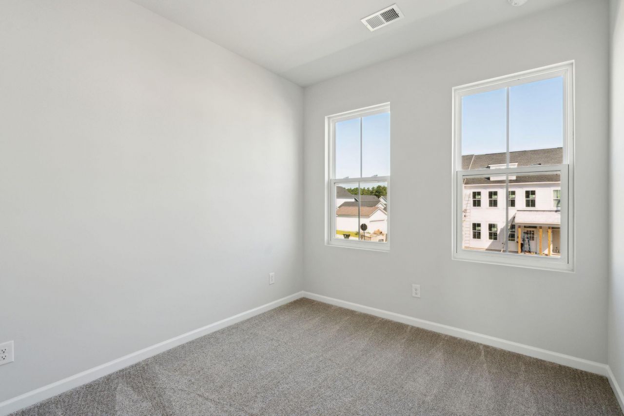 416 Swaying Pine Lane Photo 29