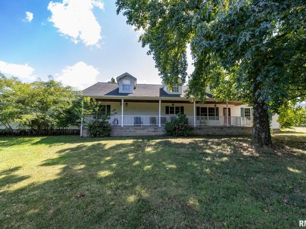 575 Wildcat Bluff Road, Vienna, IL 62995