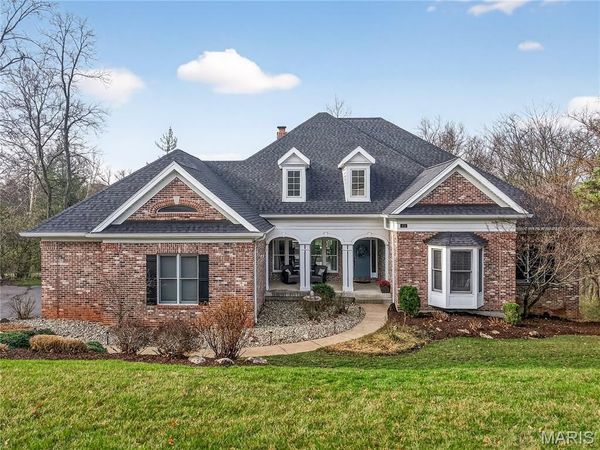 410 Charlemagne Drive, Lake St Louis, MO 63367