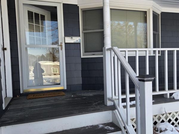 6 Honey Lane W, Miller Place, NY 11764