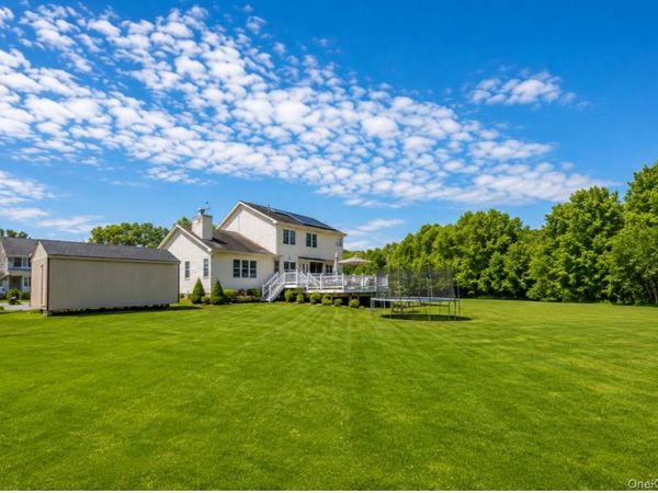 4 Natchu Court, Salisbury Mills, NY 12577