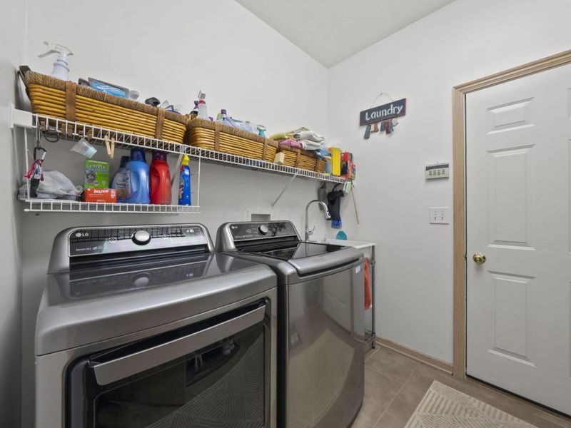 833 Aldengate Drive , Galloway, OH 43119 Photo 29